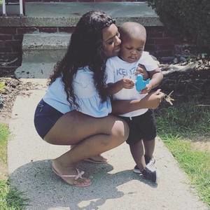 Meet your Posher, Lakeshia